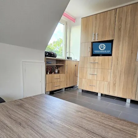 Janik-whg2 Apartment